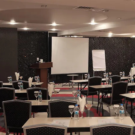 City Hotel Ankara אנקרה