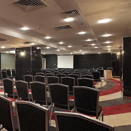 City Hotel Ankara מלון
