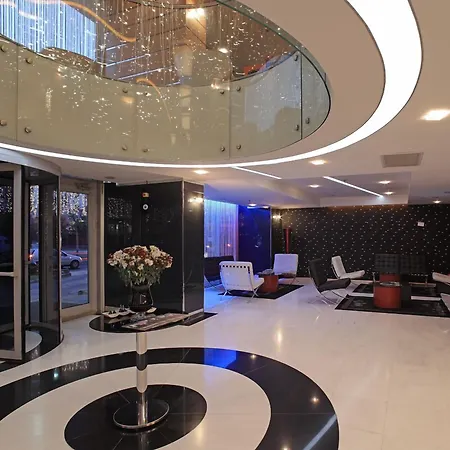 City Hotel Ankara מלון 4*