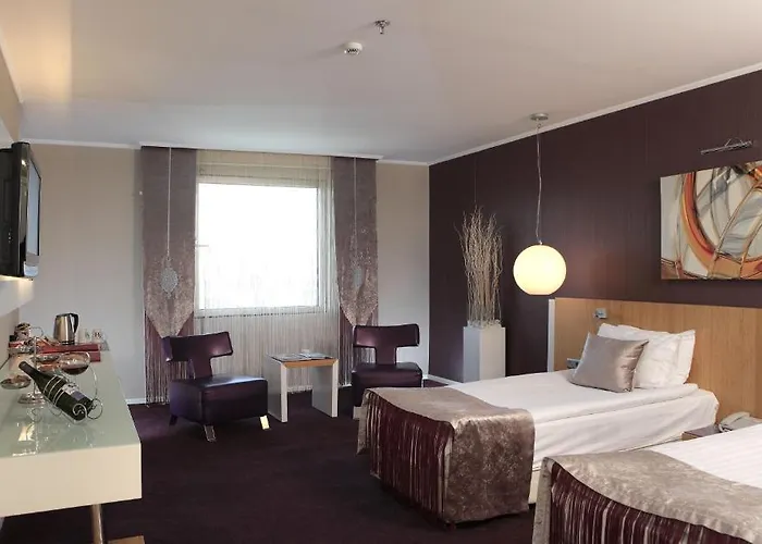 City Hotel Ankara 4* Ankara