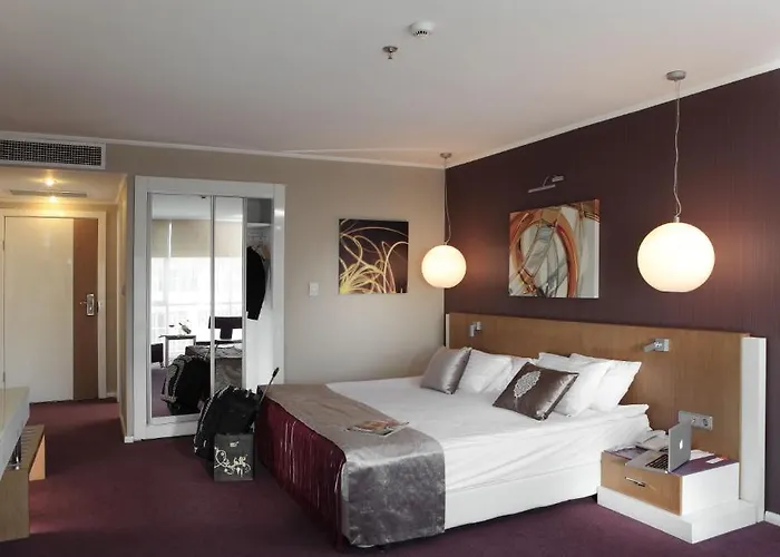 City Hotel Ankara ホテル 4*