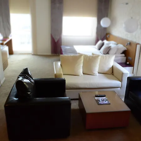 City Hotel Ankara Ξενοδοχείο